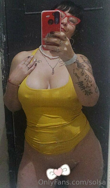 Solsai sexy nackte fotos