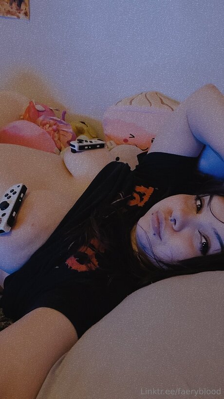 Faerielewd schauspielerin nette bild