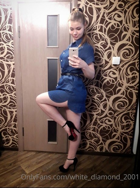 white diamond 2001 schauspielerin exklusive galerien