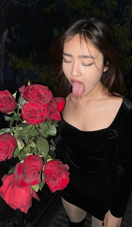 Anelya Ask porno nackt bild