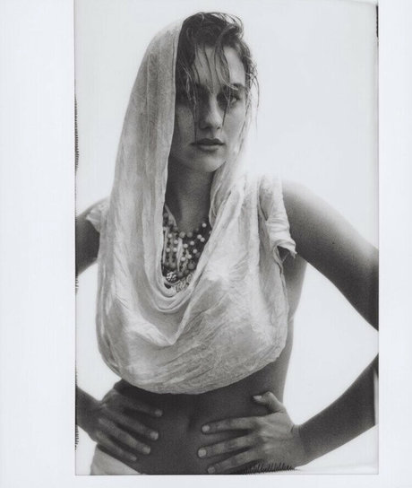 Ella Kernkamp exklusive hd foto