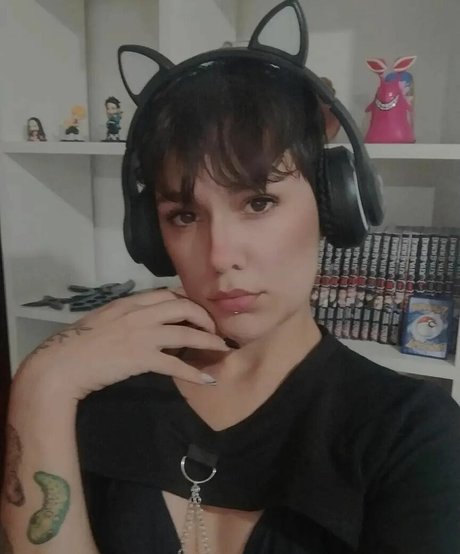 Dolly Flynne sexy kunst archiv