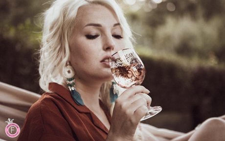 Lovita Fate erwachsene pornostar galerien