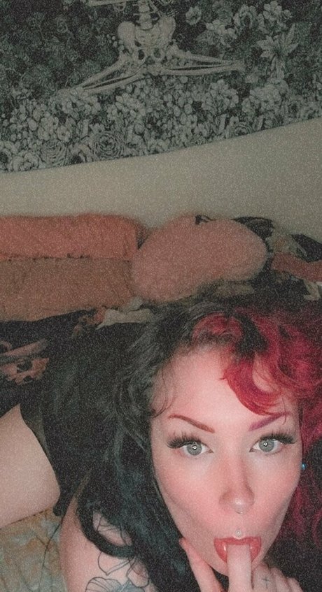 ashleysinnn top akt foto