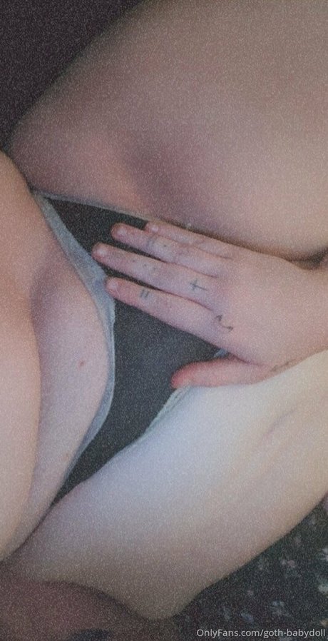 ashleysinnn nackte pornostar galerie