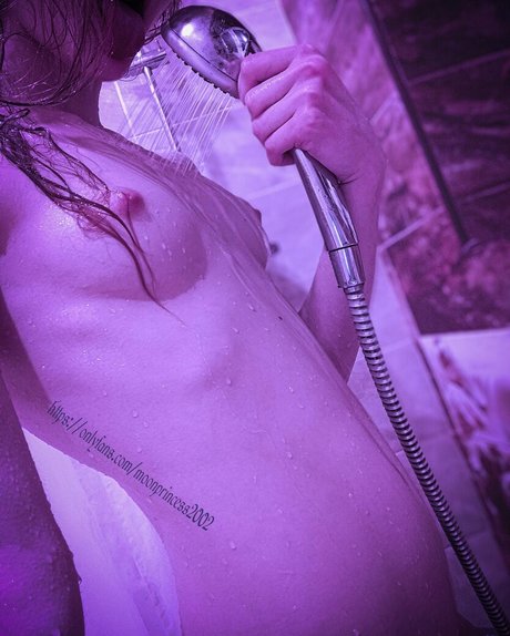 moonprincess2002 hübsche erwachsene foto