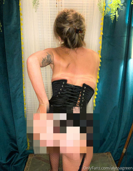 gothic-mädchen-onlyfans hübsche porno fotos