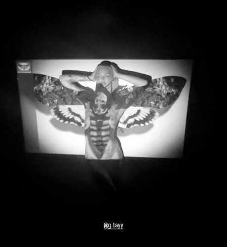 G tayy nacktheit schöne bild