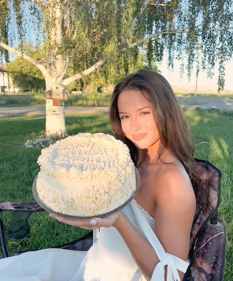 Josie Conely model exklusive fotos