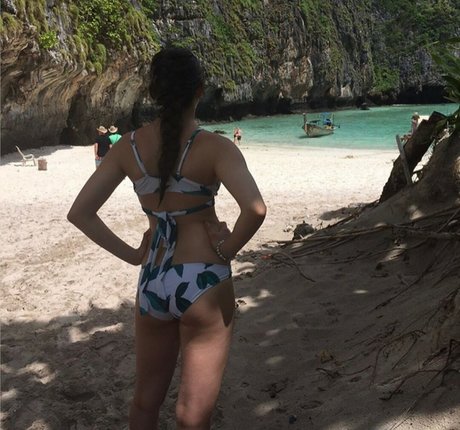 junge ebenholz-onlyfans nackt nette foto