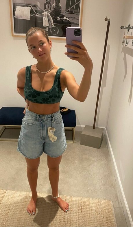 mollige emo-onlyfans nacktheit akt bilder