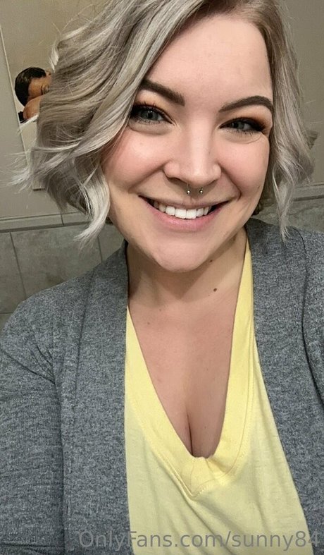 sunny84 nackte archiv