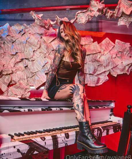 avajane8 heiße akt bilder