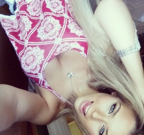 Anais Rizzo heiße xxx foto