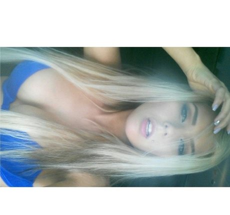 Anais Rizzo top perfekte archiv