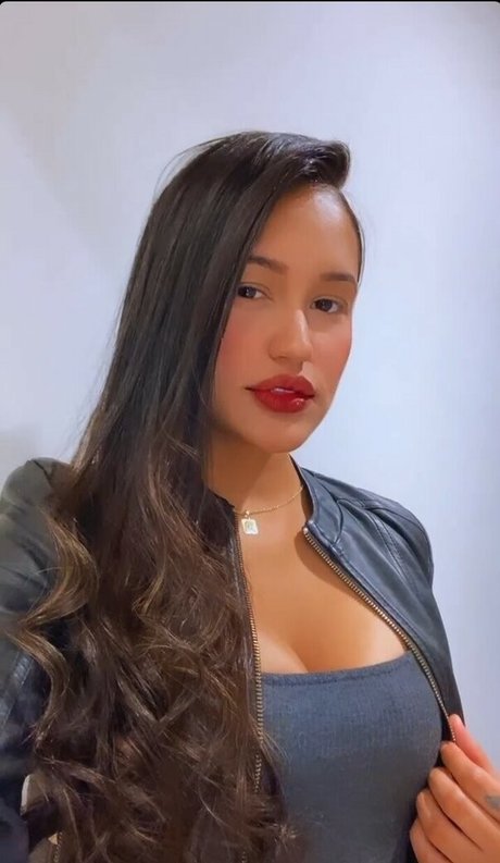 Flavia Carolayne pornostar sex foto