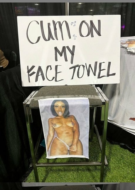 samira 0825 hd schöne bild