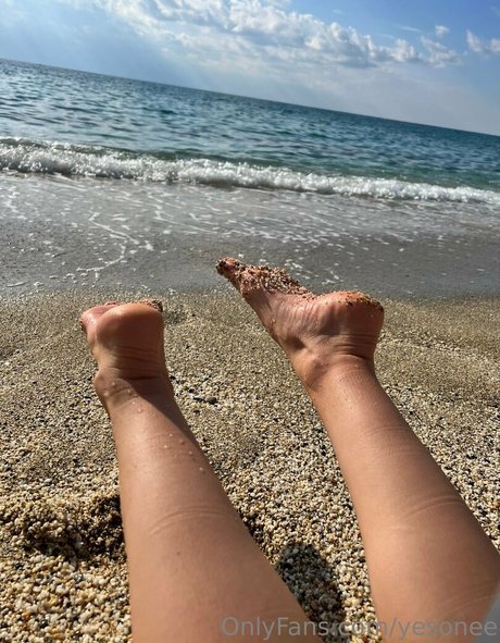 yesonee nackt sex bilder