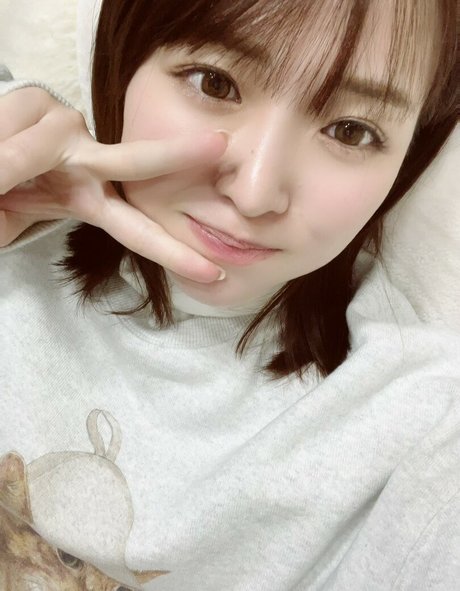 Minami 3s schauspielerin hübsche foto