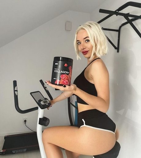 Aneta Putowska exklusive pornostar galerien