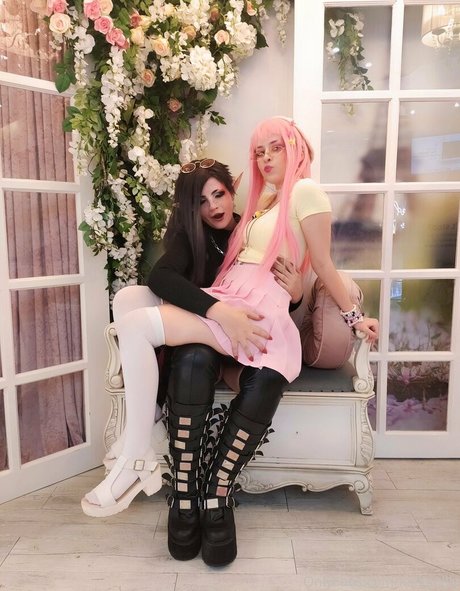 Lolllipollly nackte foto