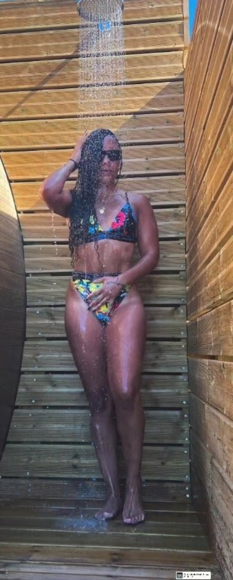 Alex Scott porno perfekte bilder