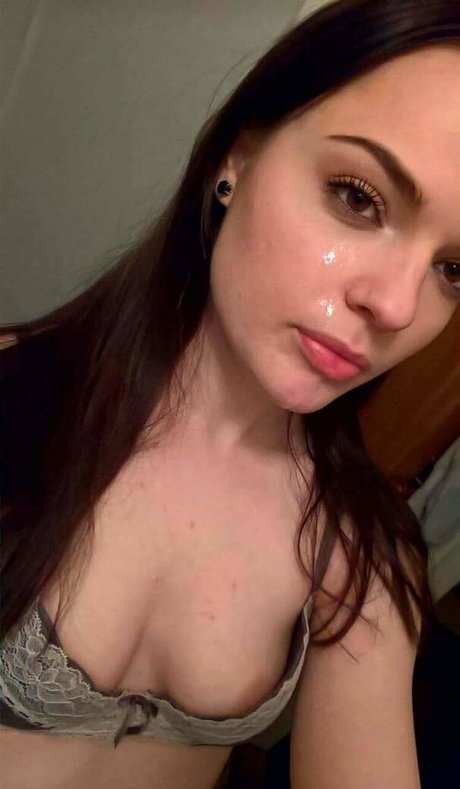 Emmsammast schauspielerin heiße galerie