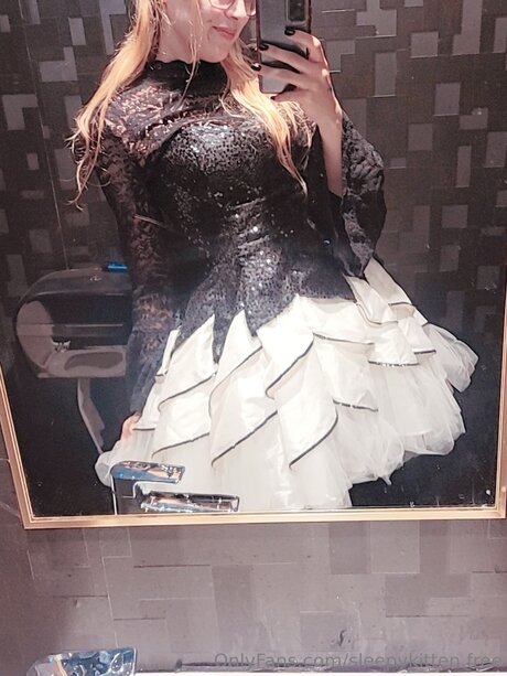 Sleepykitten Free freie nacktheit fotos