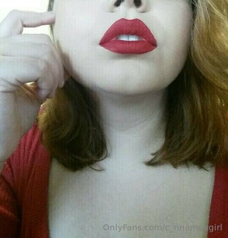 C Nnamongirl nackt kunst bild