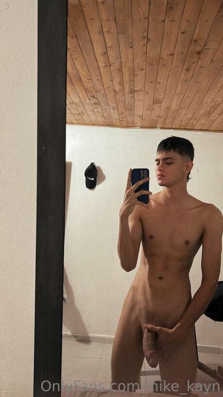 Mike Kayn perfekte pornographische galerie