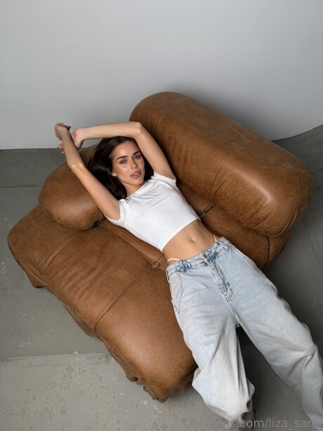 Liza Sami erotische archiv