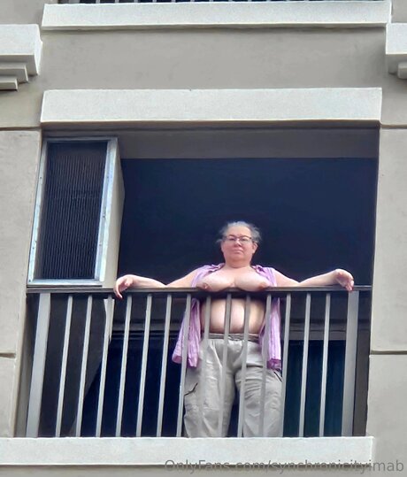 Synchronicityimab erwachsene schöne foto