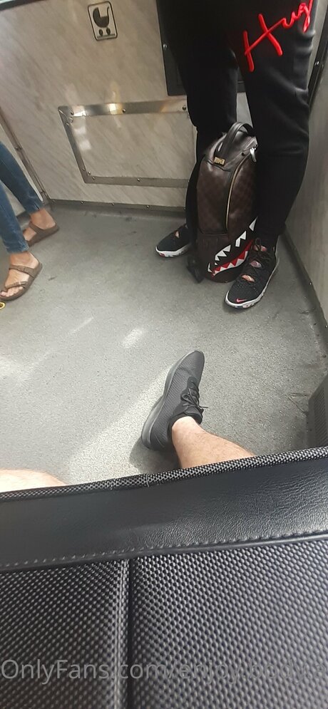 Enjoy Body And Foot heiße schöne bild