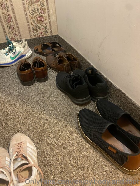 Enjoy Body And Foot exklusive porno galerie