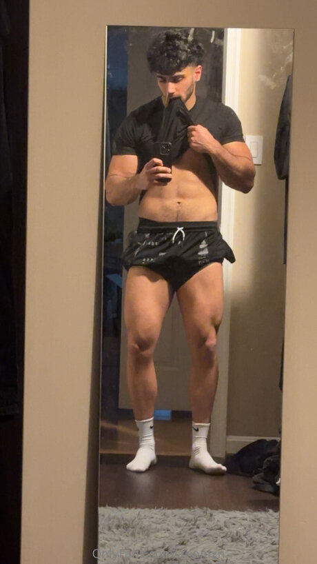 Arianfzn model sex bild