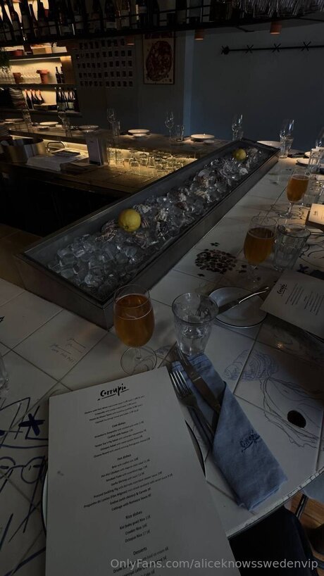 Comewithalicevip heiße nacktheit bild