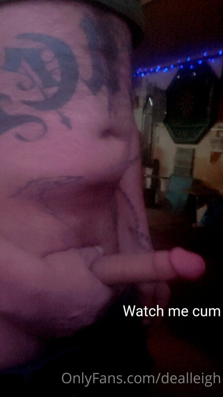 Dealleigh top heiße bild