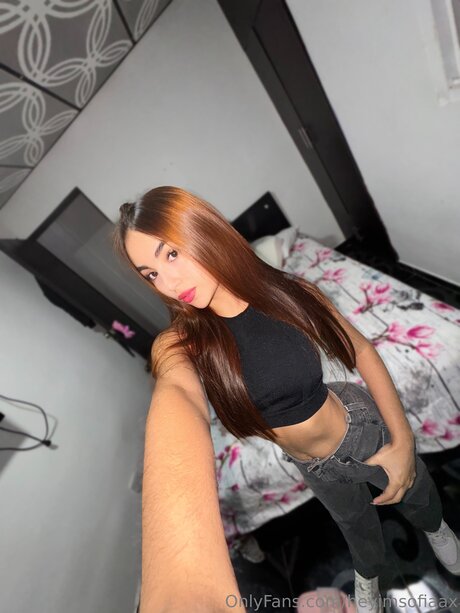 Heyimsofiaax erwachsene nacktheit bild