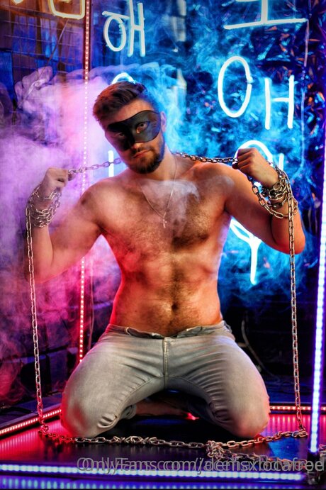 Inkeddenis top pornostar fotos