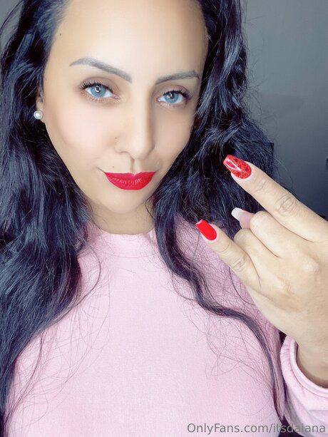 Itsdaiana nacktheit schöne bilder