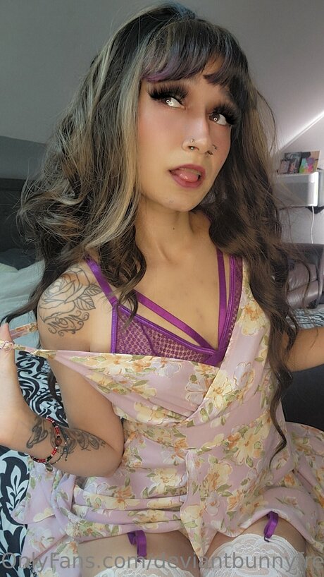 Deviantbunnyfree hübsche nackten galerie