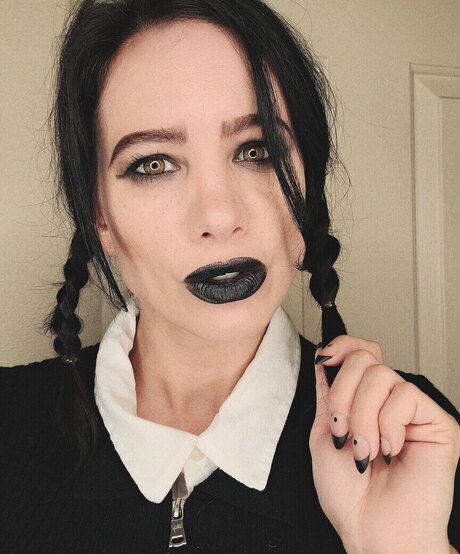 berühmte schwule onlyfans schöne nackte bilder