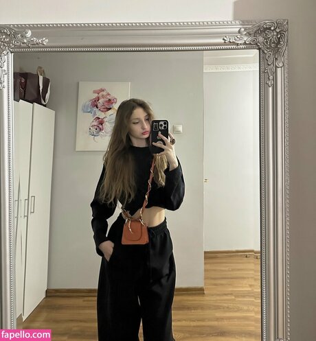 nesegodnyai schauspielerin nackt bilder