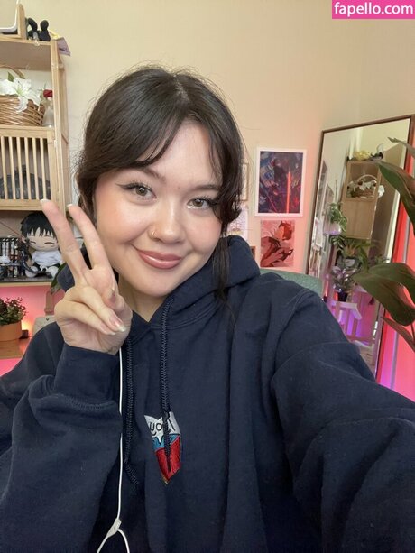 Alana Misako nackt perfekte bilder