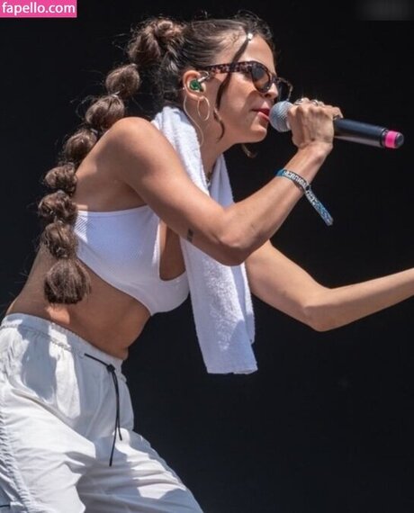 blonde natürliche onlyfans hd akt archiv