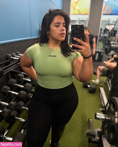 Duyein Martinez schöne sexy bild