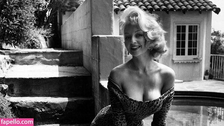 journalisten-onlyfans perfekte nackt foto