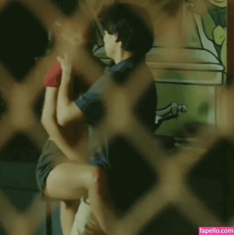 Micaella Raz schauspielerin nackt foto