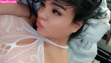 pink bubble987 perfekte nacktheit foto