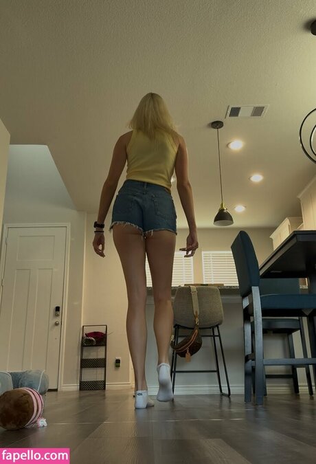 Amazon Allie porno nette bild